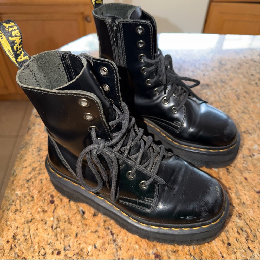 Dr. Martens Jadon Black Leather Boots Size 5 - Picture 2 of 8